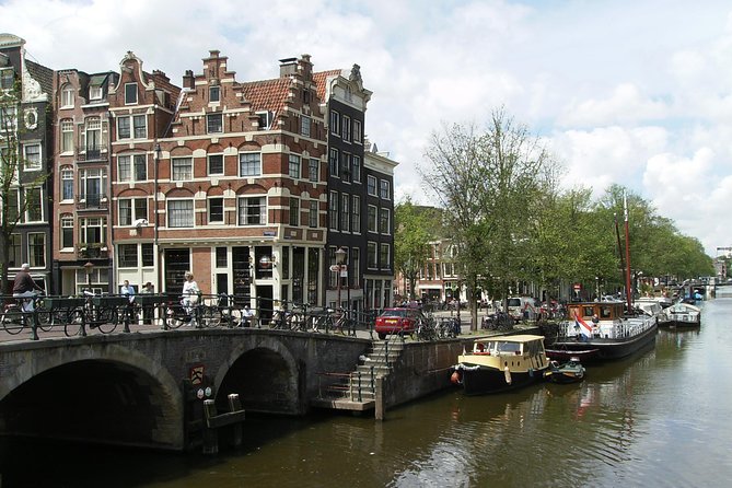 1,5 hours Amsterdam Rickshaw Tour - Magere Brug and Reguliersgracht: the postcard views you can actually enjoy