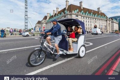 2 hours Amsterdam City Tour in Pedicab - Museumplein: The Museum Triangle Meets a City Square Reset