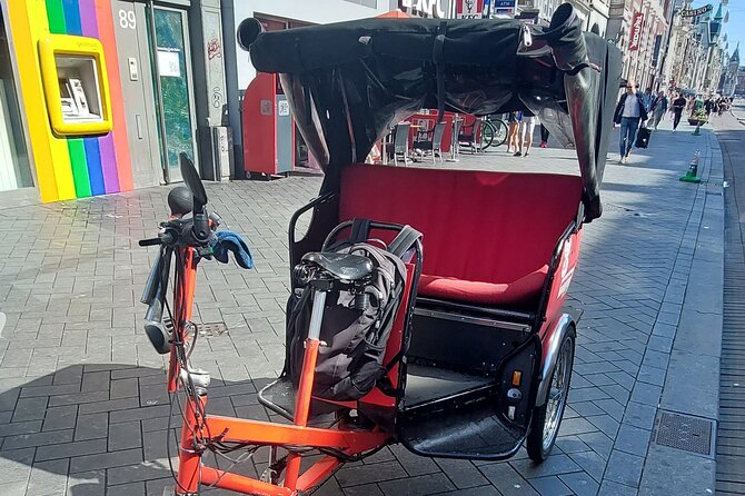2 Hours Private Amsterdam Rickshaw Tour - Entering Amsterdam’s Main-Sight Loop (Dam Square to Red Light District)