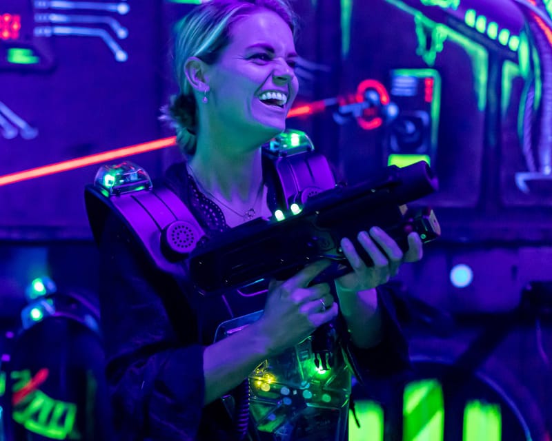 Aloha Amsterdam: Laser Tag Experience - Inside the 450 sqm arena: how the underground design changes your strategy