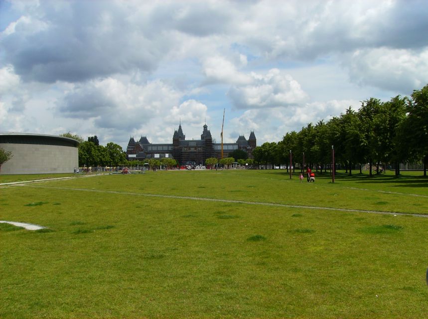 Amsterdam 1-Hour Rickshaw Tour - Quick take: Canal cruising in a private bike-taxi