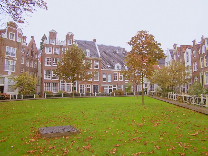 Amsterdam: 2.5-Hour Historic Private Walking Tour - Gable Stones, Riga House, and the Former Hidden Church