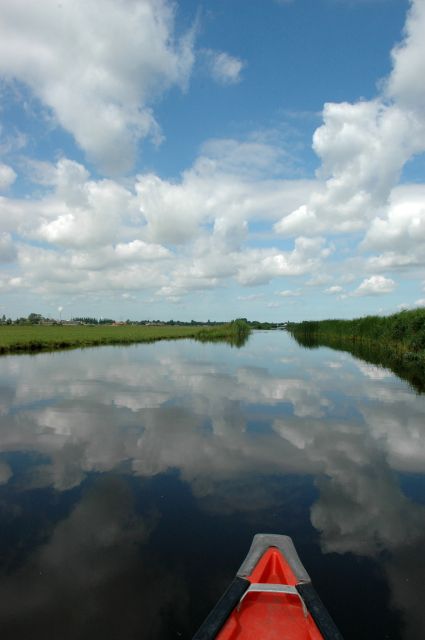 Amsterdam 5-Hour Guided Canoe Trip in the Wetlands - The Halfway Island Stop: Picnic With the Wetlands Off the Calendar