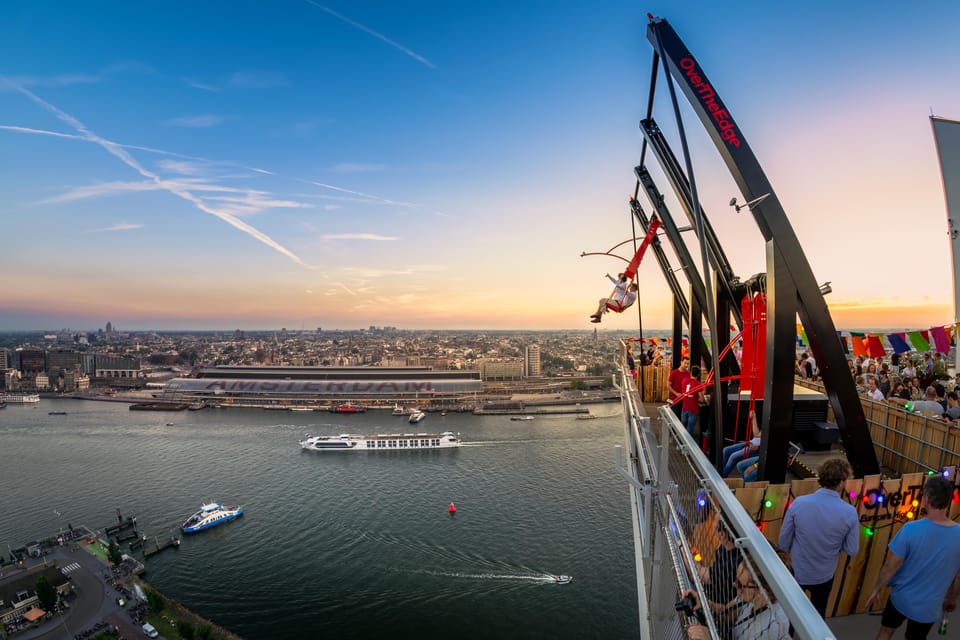 Amsterdam: A'DAM Lookout Ticket and Lunch or Dinner Voucher - Madam Sky Bar & Restaurant: lunch or dinner with a €10 voucher