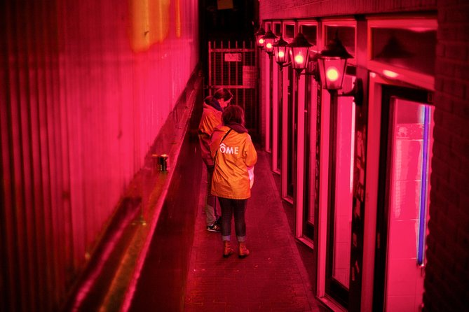 Amsterdam After Dark: Public Red Light District Exploration - Start at Frisco Inn, Finish at Waag (and Plan Your Timing)