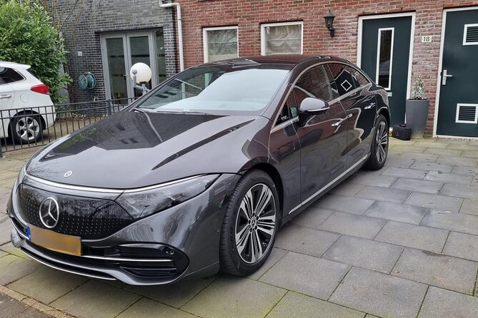 Amsterdam Airport & Non-Airport Private Transfer to City Center - Inside the Car: Air Conditioning and Luggage-Friendly Fit