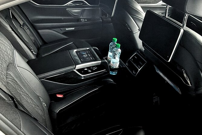 Amsterdam Airport & Non-Airport Private Transfer to City Center - Price and Value: Is $60 a Person Worth It?