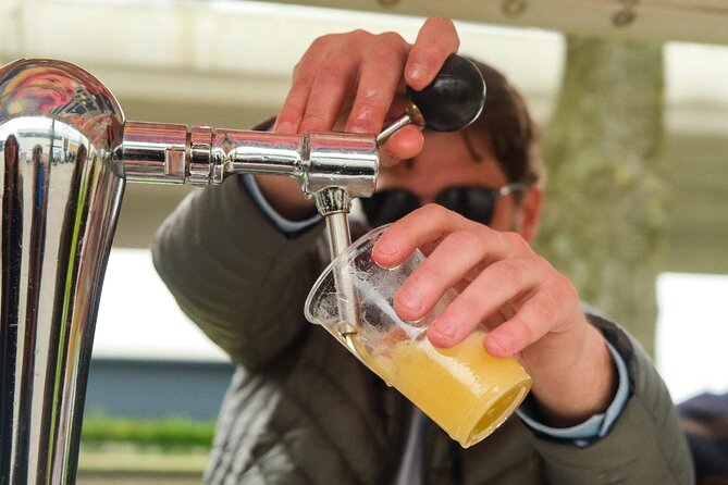 Amsterdam Beer Bike Blast Private Tour - With Beer On Tap - Picking morning, afternoon, or evening for the right vibe