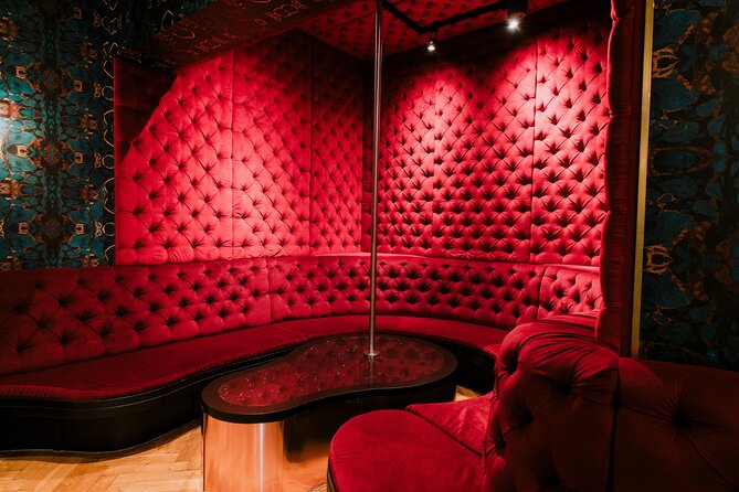 Amsterdam: Behind the Scenes Strip Club Tour with Ex-Sex Worker - Self-guided moments: how the phone tour helps you go at your pace