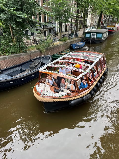 Amsterdam: Boat Tour with Optional Unlimited Drinks - Key Things I’d Bet On