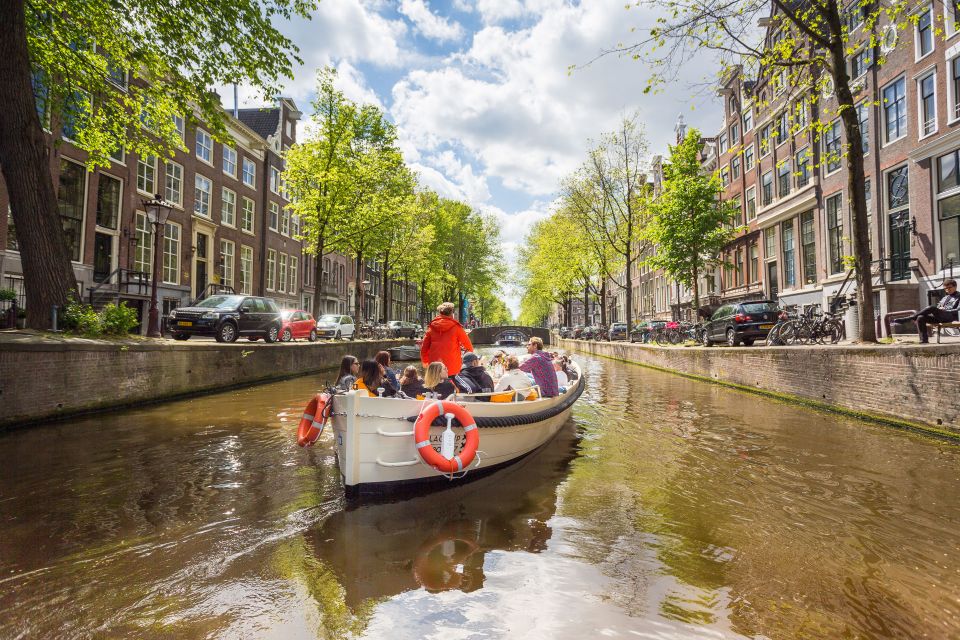 Amsterdam: Canal Belt Private Beer Boat Tour - Best for Who: JGA Energy, Friend Groups, and Low-Stress Sightseeing