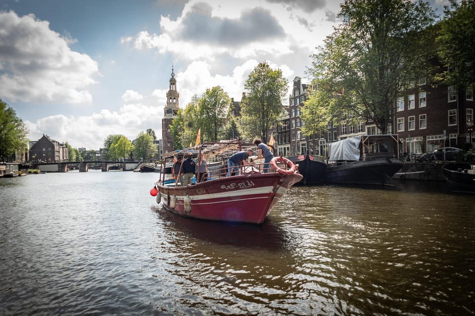 Amsterdam: Canal Cruise on a Wooden Refugee Boat - The Refugee-Boat Backstory: Egypt, Smugglers, and Amsterdam’s Canal Link