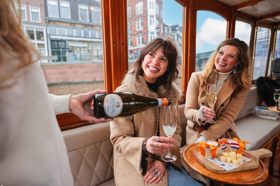 Amsterdam: Canal Cruise with Bubbles & Bites - Why This 1-Hour Amsterdam Canal Cruise Feels Like a Smart Move