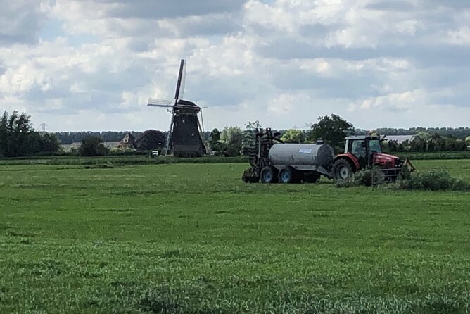 Amsterdam Castle & Utrecht City - Private Day Tour - How the tour experience feels: guides, stories, and built-in safety