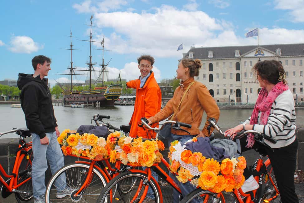 Amsterdam: Cheese, Windmill & Countryside Bike Tour - Why this 3-hour bike tour feels like the right size