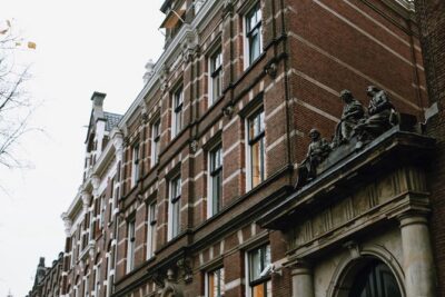 Amsterdam City Center Guided Walking Tour Semi-Private 12ppl Max - Zeedijk and the Kolksluis lock bridges: Amsterdam’s water-control DNA