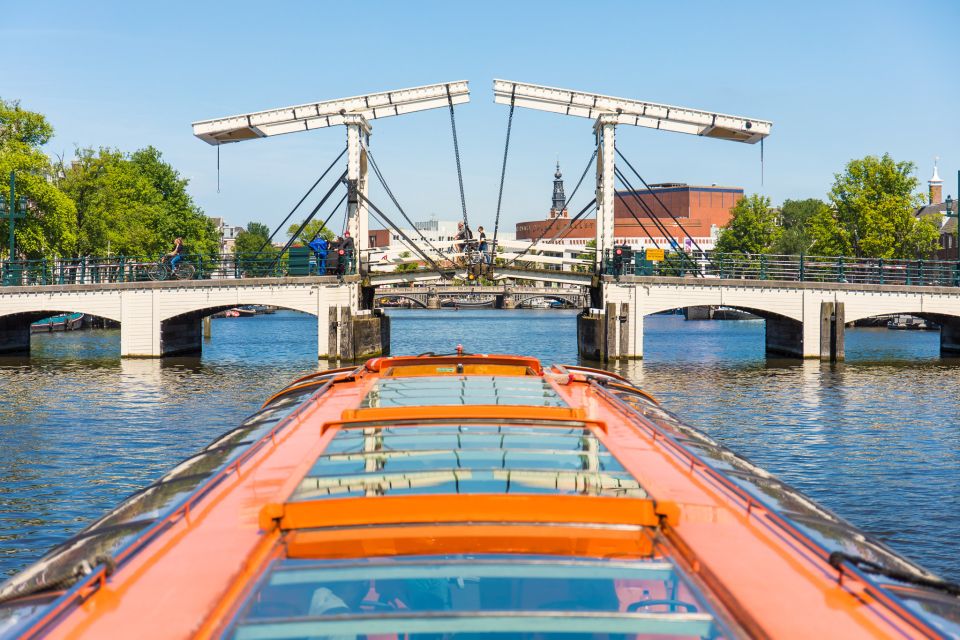 Amsterdam: City Centre Canal Cruise - Audio in 19 Languages: The Smart Way to Learn While You Relax