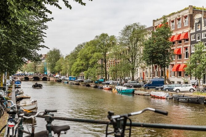 Amsterdam City Highlights and Hidden Gems - Private & Custom Tour - Stop 1: Canal belt strolls and the stories behind the bridges