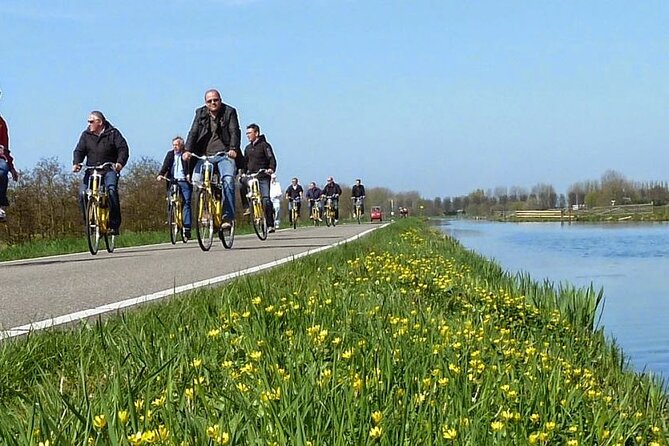 Amsterdam Countryside and Villages Bike Tour - Ransdorp break: old village vibes and a lunch stop