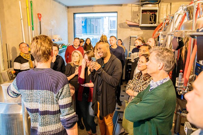 Amsterdam Craft Beer Brewery Tour by Bus with Tastings - The comfortable bus ride: air conditioning, Amsterdam facts, and less stress