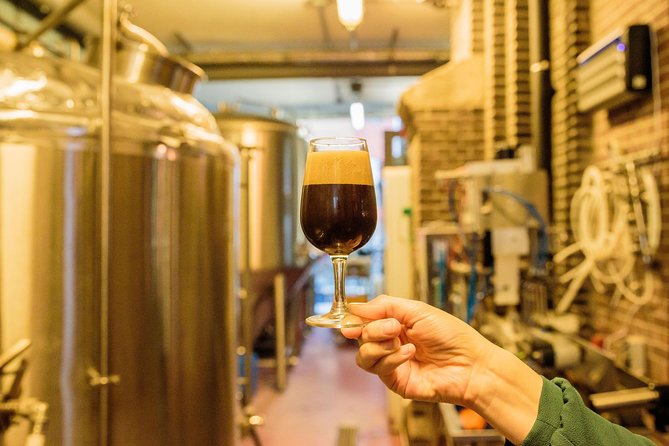 Amsterdam Craft Beer Brewery Tour by Bus with Tastings - Beer tastings you can actually use: pace, variety, and what you’ll notice