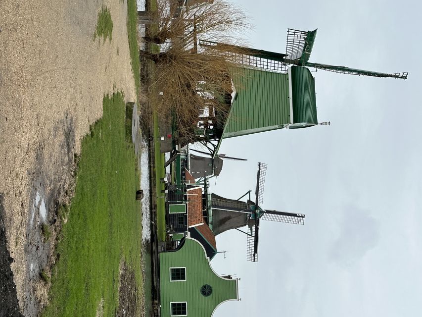 Amsterdam: Day Tour Keukenhof and Zaanse Schans Windmills - Inside the wooden-shoe and cheese stops (included demos)