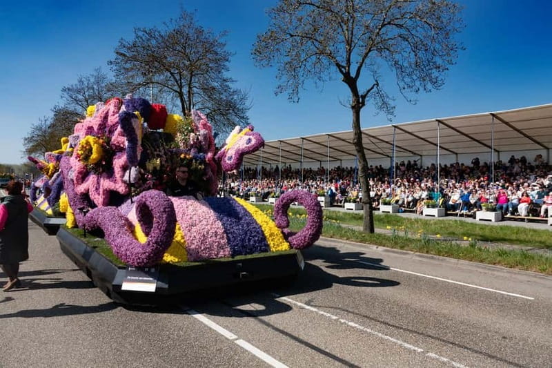 Amsterdam: Day Trip to Flower Parade & Keukenhof on April 18 - Key things that make this day trip work