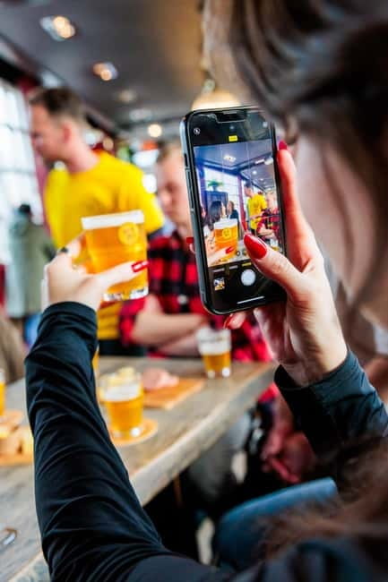 Amsterdam: Dutch Craft Beer Tasting with cheese and snacks - How the 1-Hour Mystery Tasting Actually Feels