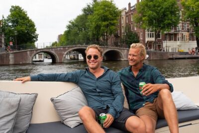 Amsterdam: Evening Candle Light Cruise With Wine & Cheese - Red Light District From the Water: A Different Perspective