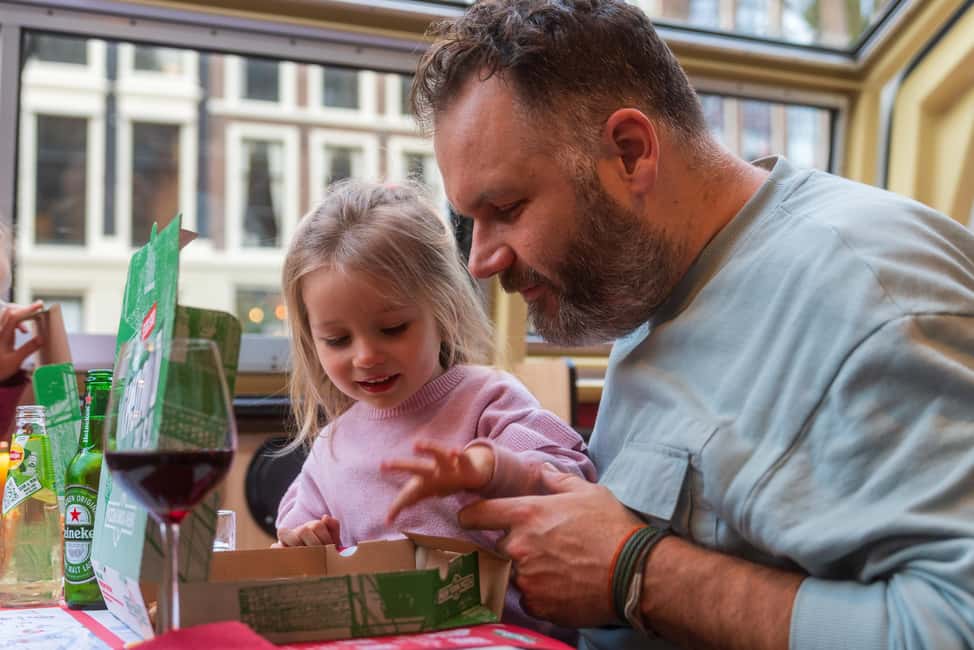 Amsterdam: Evening Pizza Cruise Along the Canals - Why This Pizza Canal Cruise Works So Well at Night