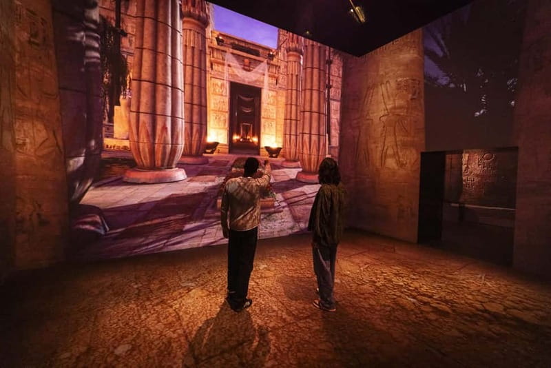 Amsterdam: Fabrique des Lumières Entry Ticket - Seeing it like a pro: where to stand and how long to stay