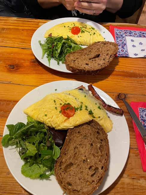 Amsterdam: Food Walking Tour - Price and value: what your $40 really covers