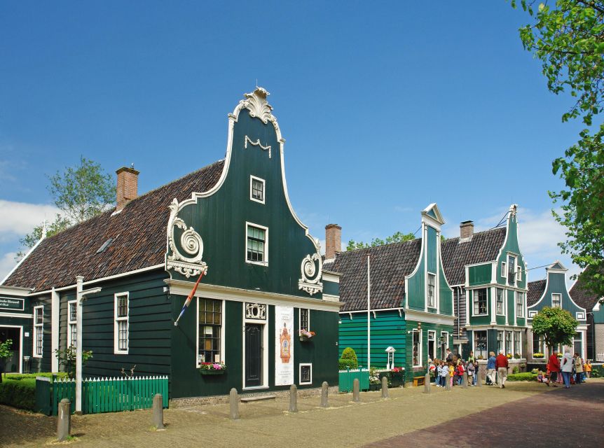 Amsterdam: Guided Zaanse Schans, Windmills & Cheese Tour - Cheese farm stop: how the tasting fits the production story