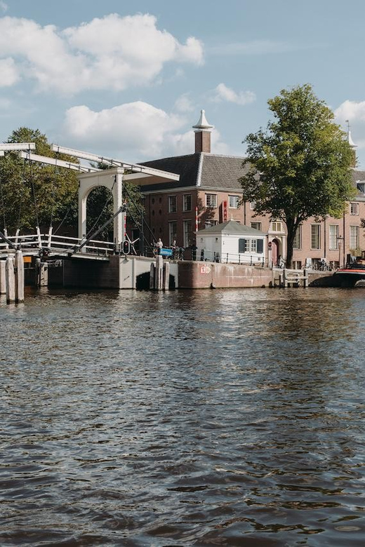 Amsterdam: H'ART Museum Entry Ticket - Key highlights at a glance