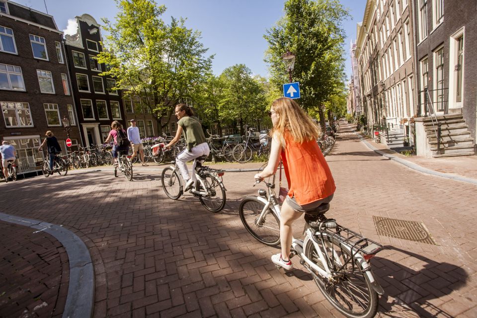 Amsterdam: Hidden Gems & Highlights Guided Bike Tour - Pace, safety, and the “can I handle Amsterdam traffic?” question