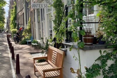 Amsterdam: Hidden Gems Walking Tour in German - Price and time: what you’re really paying for