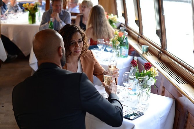 Amsterdam: High Tea Cruise - Wi‑Fi on board plus unlimited tea: small comforts that change the day