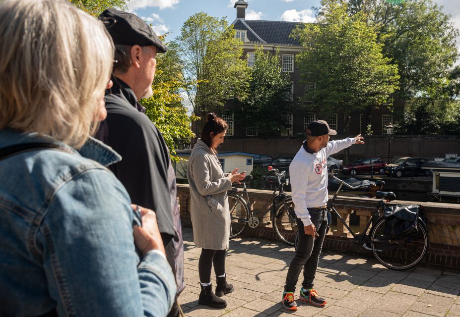 Amsterdam: Highlights & History Walking Tour - Key things that make this tour worth your time