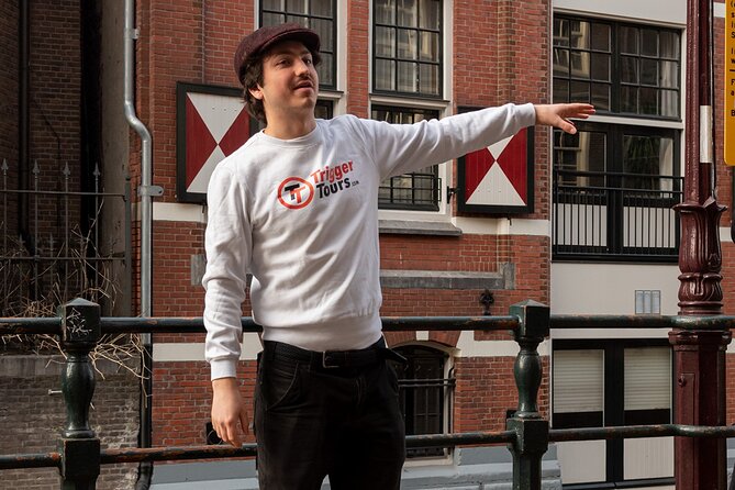 Amsterdam: History, Culture & Highlights tour - Damrak Start: Getting Your Bearings in a Smart 2-Hour Walk