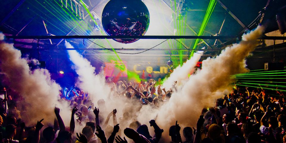 Amsterdam: House of Bols Entry Ticket and Nightlife Ticket - Nightlife Ticket: 20+ Clubs for Two Nights (and Real Extras)