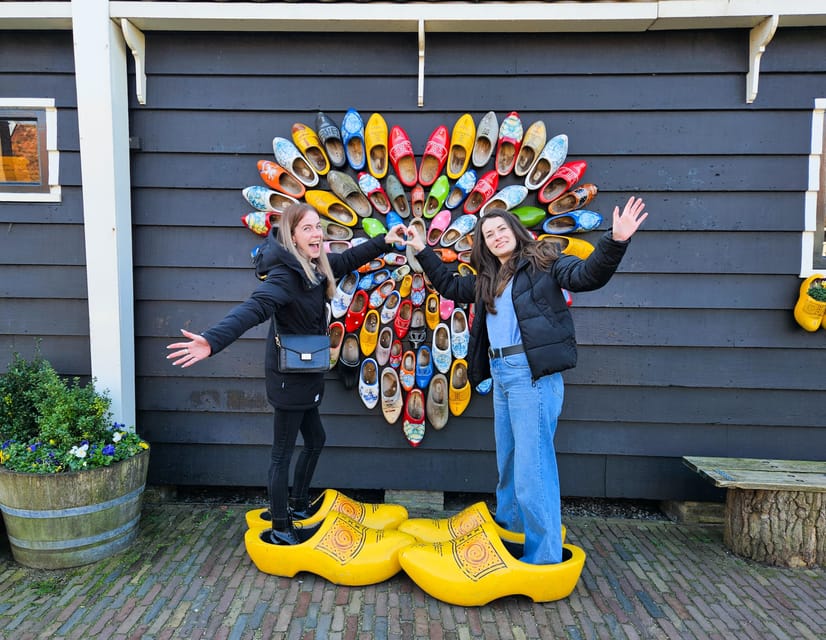 Amsterdam: Keukenhof and Zaanse Schans Live Guided Day Tour - Meet at Amsterdam Central and Get Out Fast