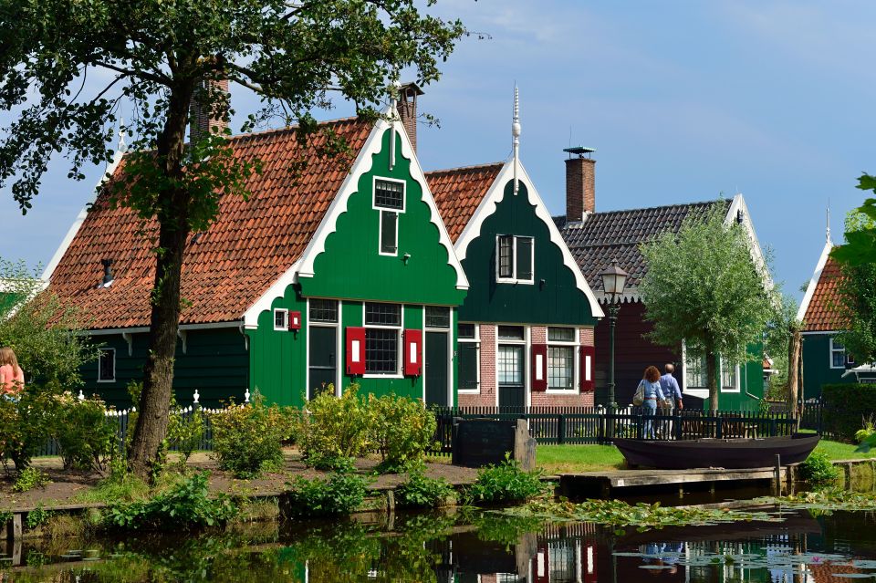 Amsterdam: Keukenhof and Zaanse Schans Live Guided Day Tour - Keukenhof Gardens: The 45-Minute Guided Start That Actually Helps