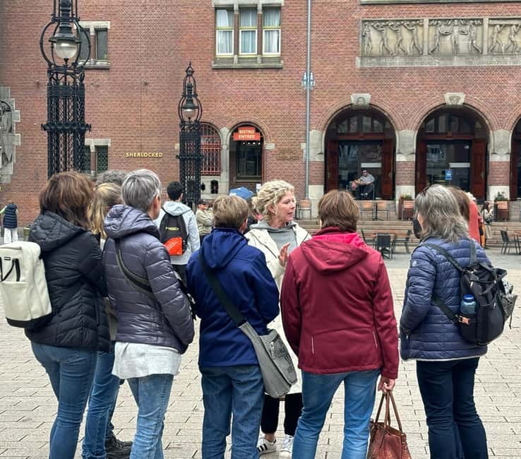Amsterdam: Kultour, Kulturelle Stadtführung mit Herz & Seele - Grachtengordel canals: seeing how residents actually live