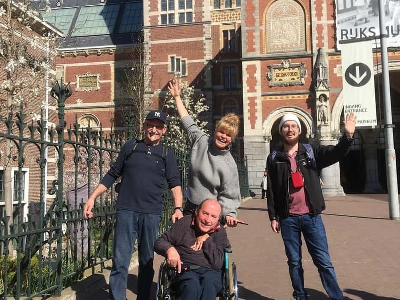 Amsterdam: Kultour, Kulturelle Stadtführung mit Herz & Seele - Logistics that affect your comfort (and your enjoyment)