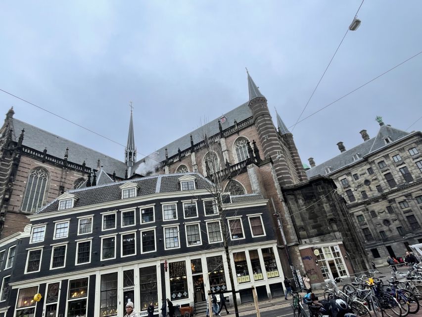 Amsterdam: KULTOUR mit Biss. Kulinarische Stadtführung - Coffee or Tea Reset: Why the Drink Stop Matters