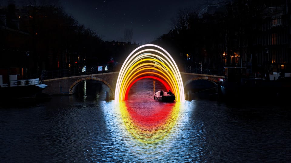 Amsterdam: Light Festival Boat Tour with Warm Drinks - Why this Amsterdam Light Festival boat ride feels different