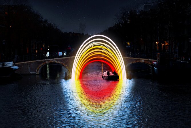 Amsterdam Light Festival Canal Cruise + Unlimited Drinks Option - Drinks, Snacks, and the Winter Comfort Factor