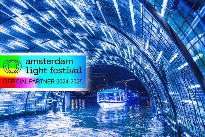 Amsterdam Light Festival: Cruise Unlimited Drinks & Bite option - Seeing the Canals in Motion: What the Route Feels Like