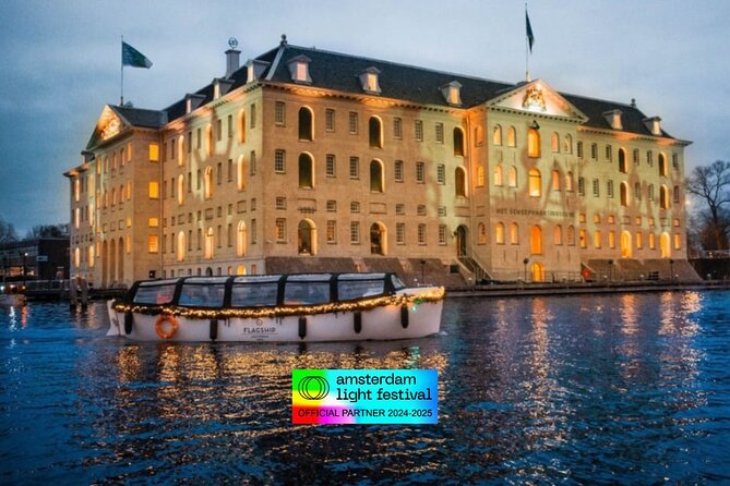 Amsterdam Light Festival: Cruise Unlimited Drinks & Bite option - How the Skipper’s Stories Make the Lights Make Sense