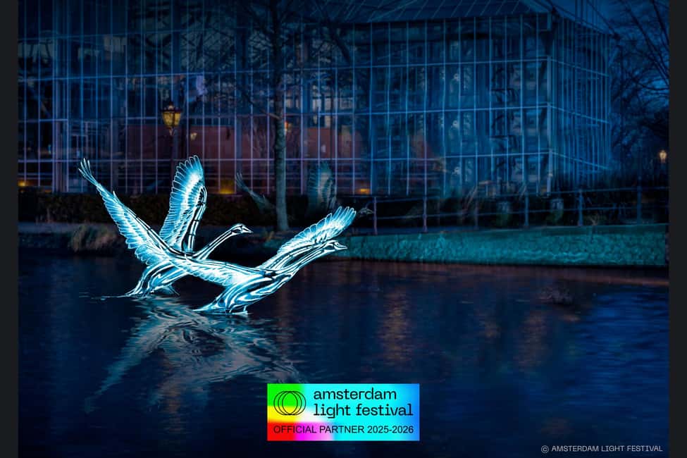 Amsterdam: Light Festival Heated Cruise with Drinks Option - Key highlights that make this cruise worth your time